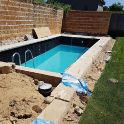 Ajoutez une touche de luxe à votre maison avec une piscine intérieure Vaulx-en-Velin